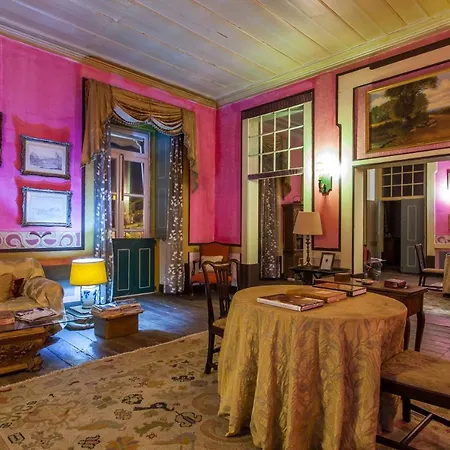 Central Family Palace * Tomar