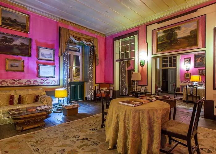 Central Family Palace * トマール