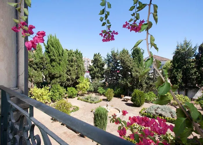 Central Family Palace * トマール