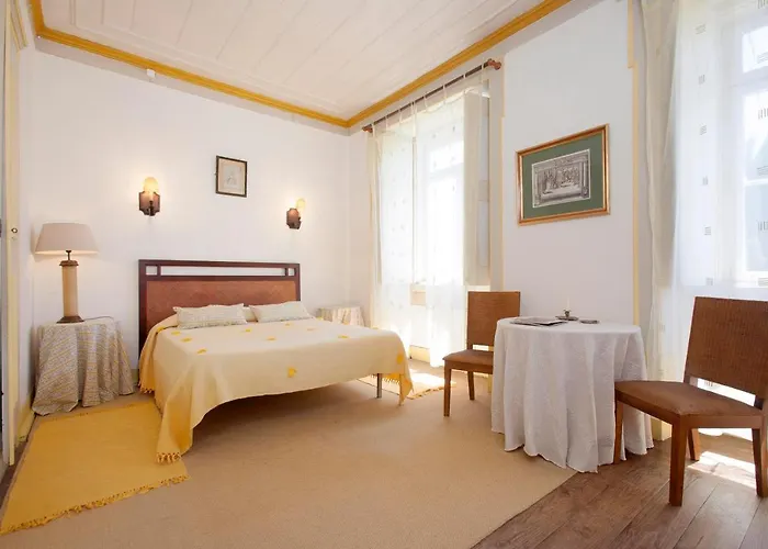 ゲストハウス Central Family Palace *